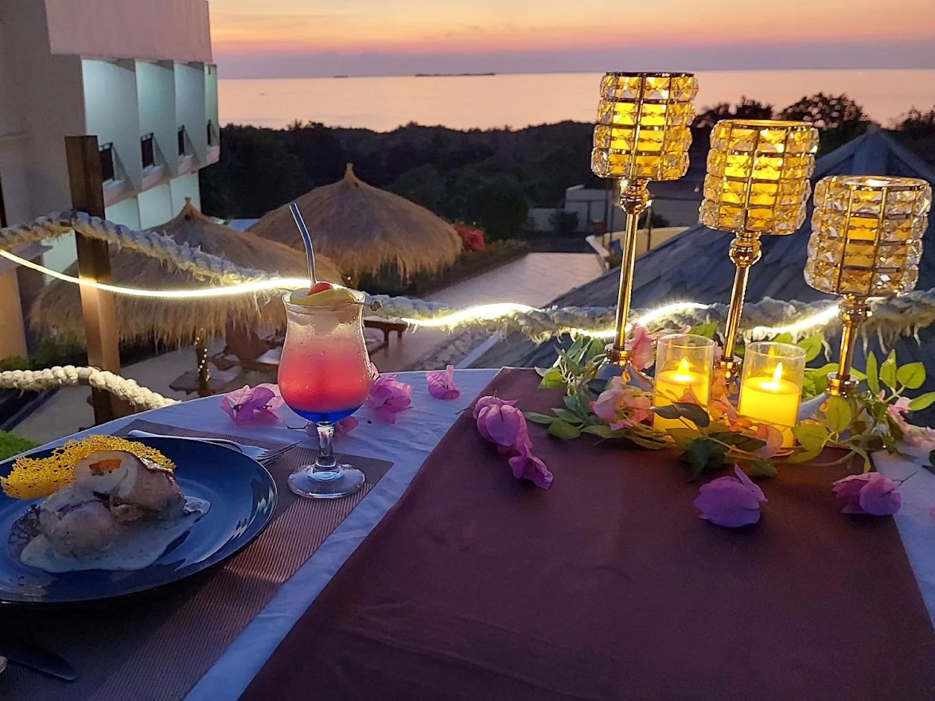 Hotel Happinez Hills