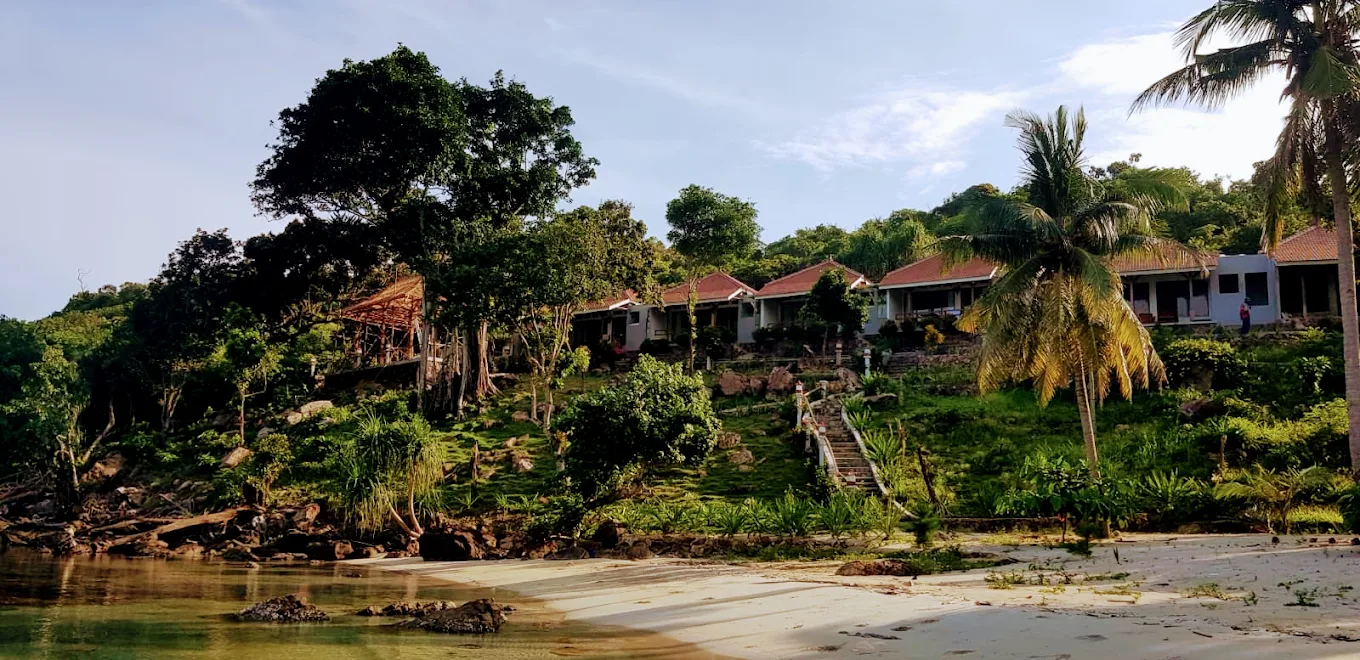 Legon Waru Cottage