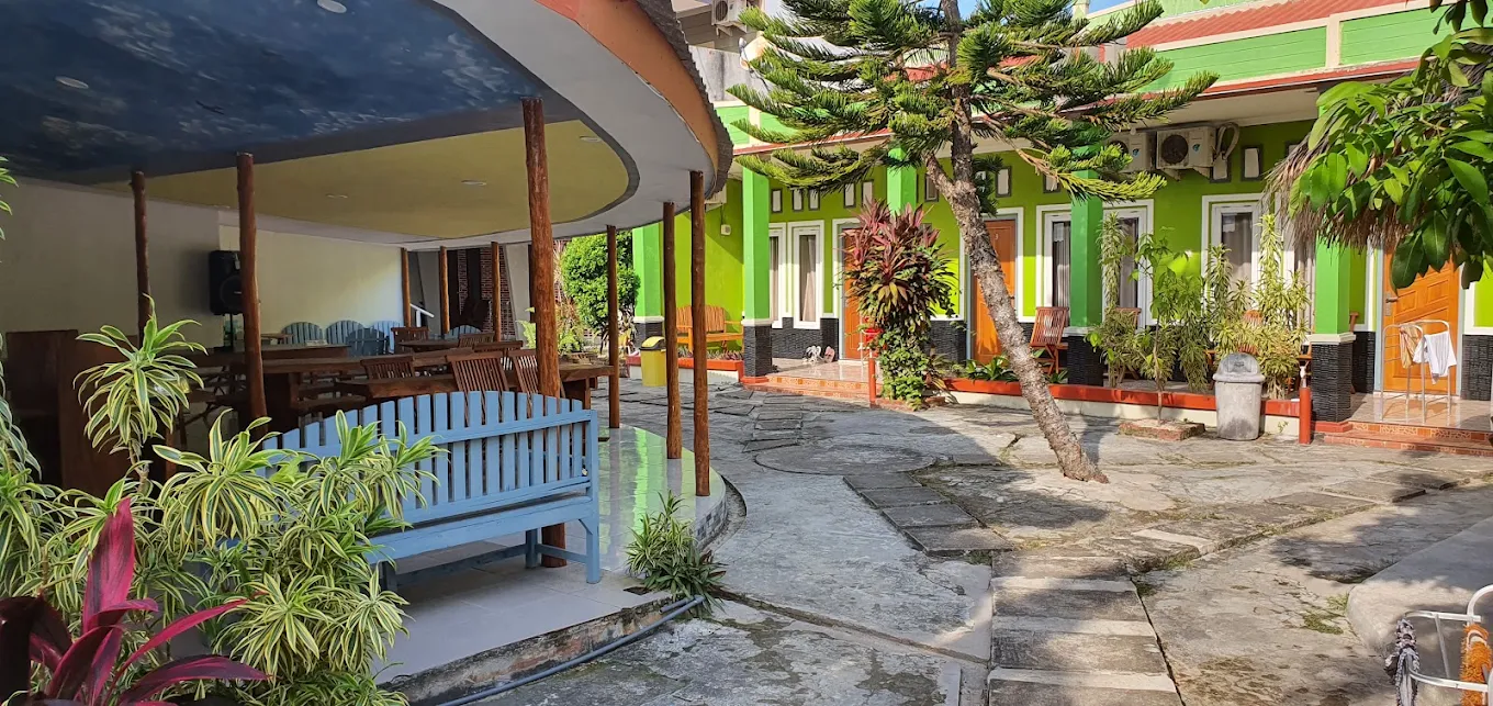Azza Homestay