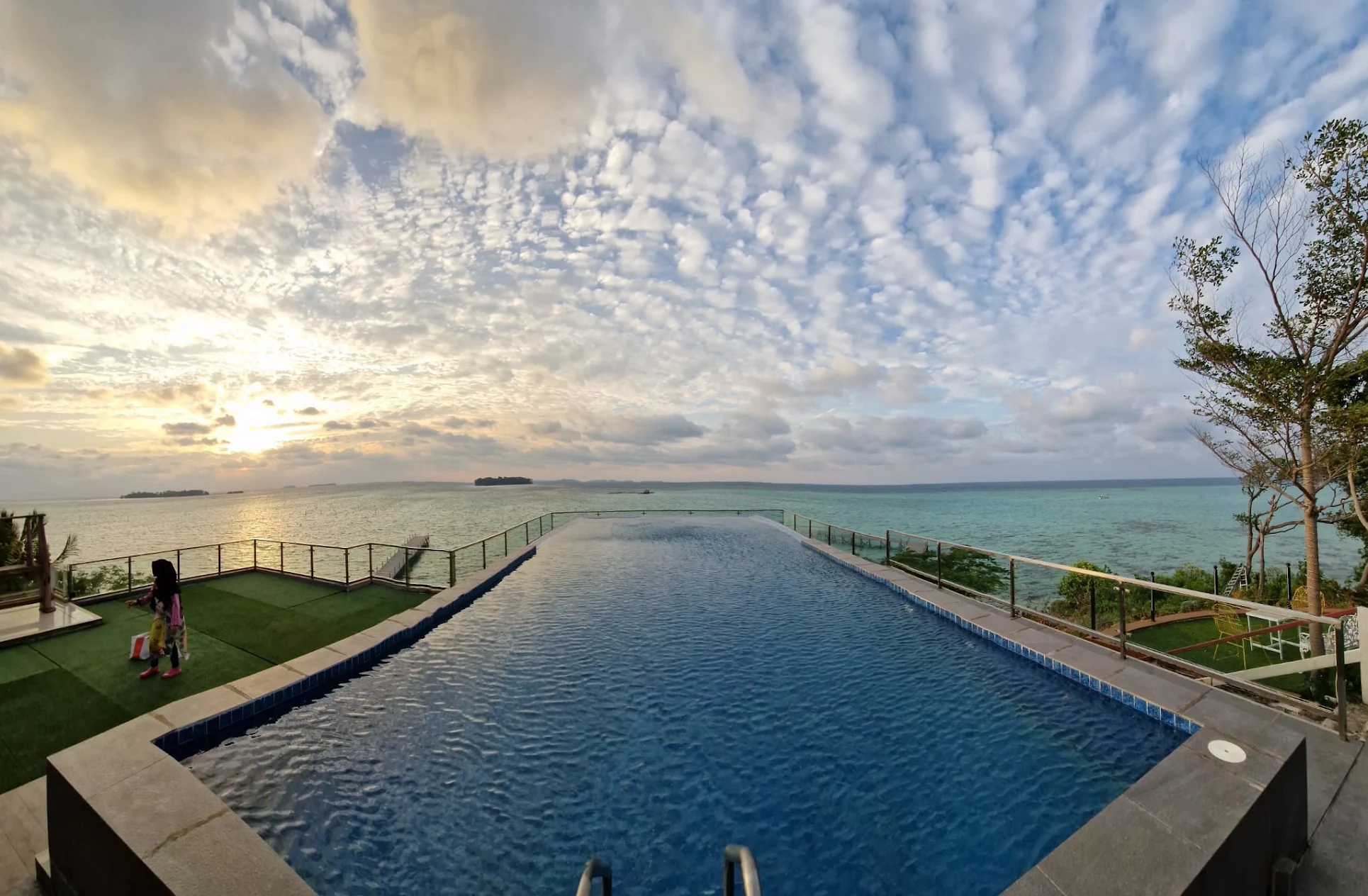 Royal Ocean Resort