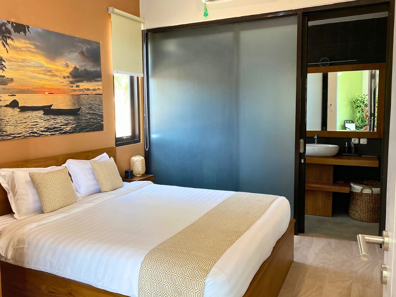 Hotel Happinez Hills